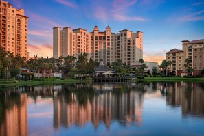 Exterior - Wyndham Grand Orlando Resort Bonnet Creek (Orlando)