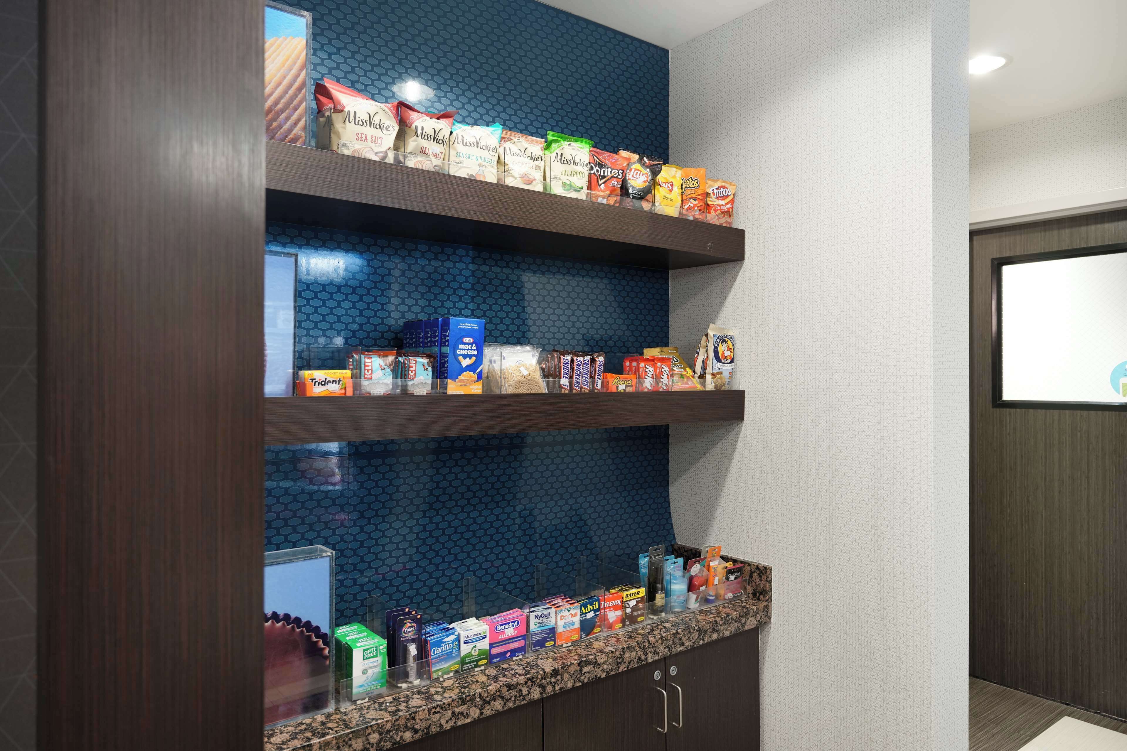 Photo - Hampton Inn & Suites Tulsa/central