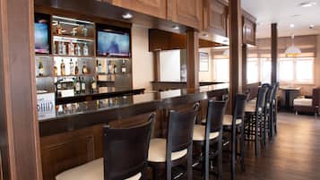 Bar (trong khuôn viên)