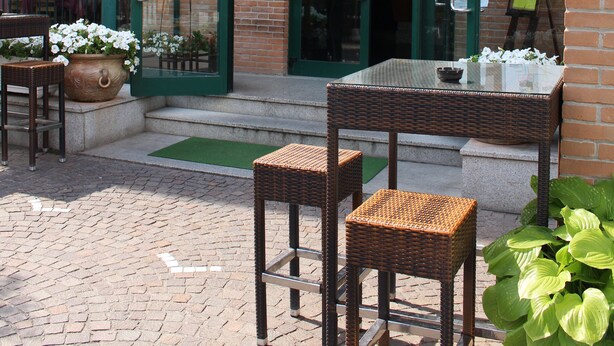 Breakfast, lunch, dinner and brunch served - Hotel Da Mariuccia (Robecchetto con Induno)