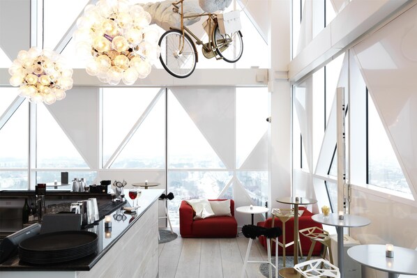 المنشأة من الخارج