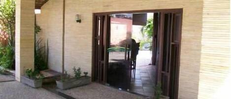 Entrada de la propiedad