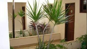 Perincian bahagian luar