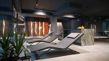 Couples treatment rooms, sauna, Turkish bath, body treatments