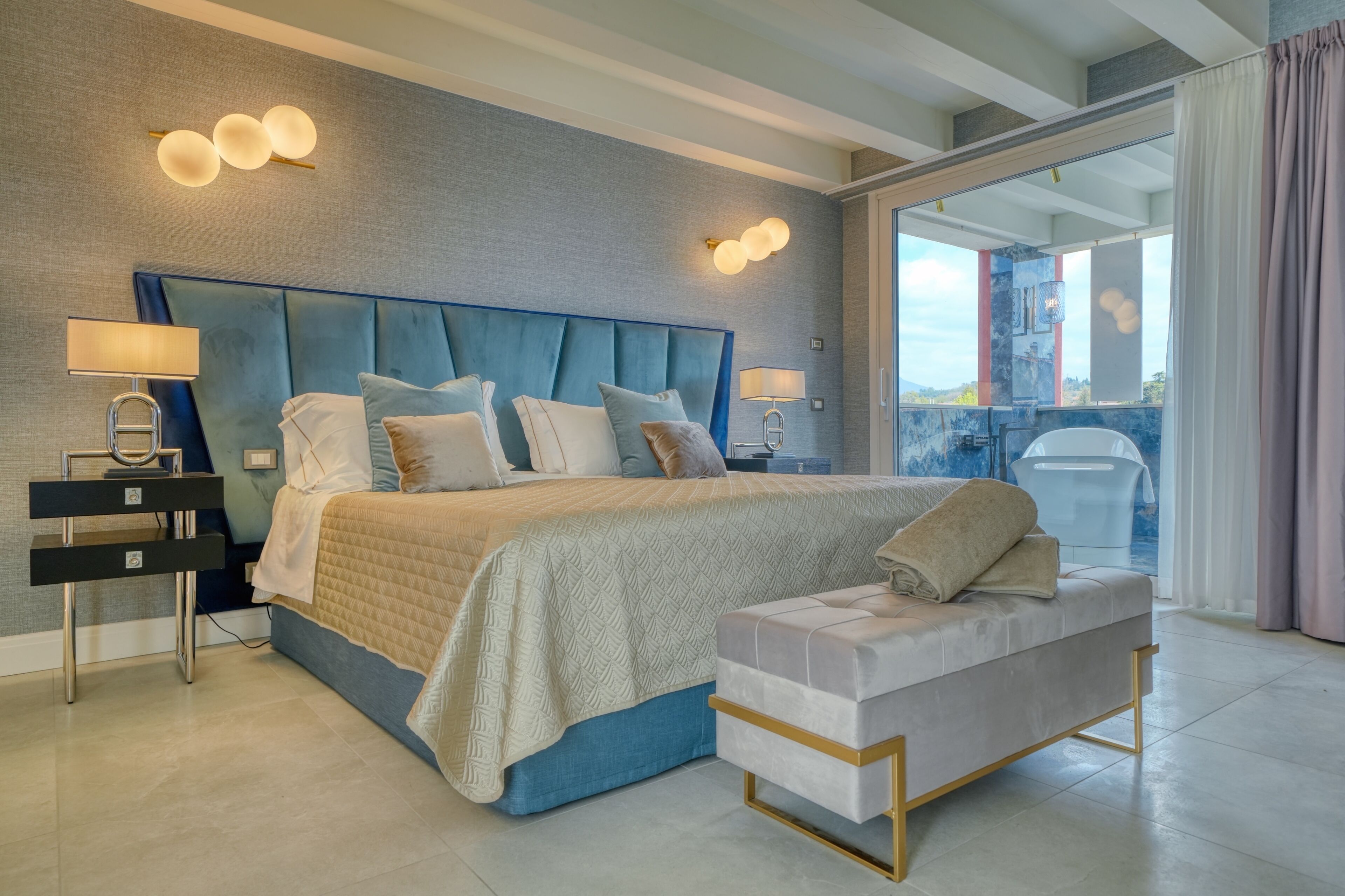 Presidential Suite, 2 Bedrooms, Jetted Tub, Lake View | Down comforters, memory foam beds, minibar, in-room safe