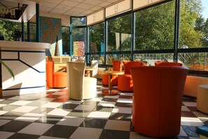 Bar (in der Unterkunft)