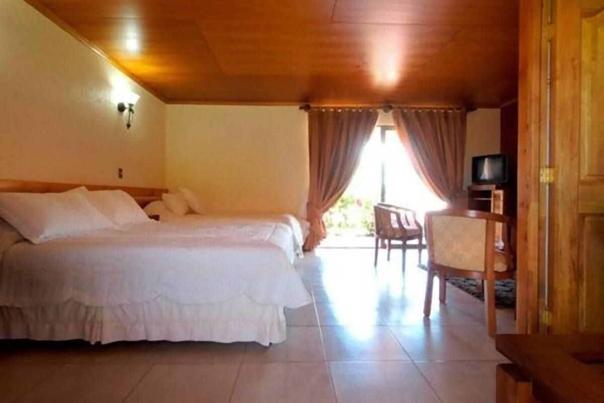 superior triple room | view from room