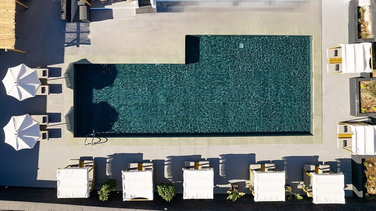 Sesongbasert utendørsbasseng