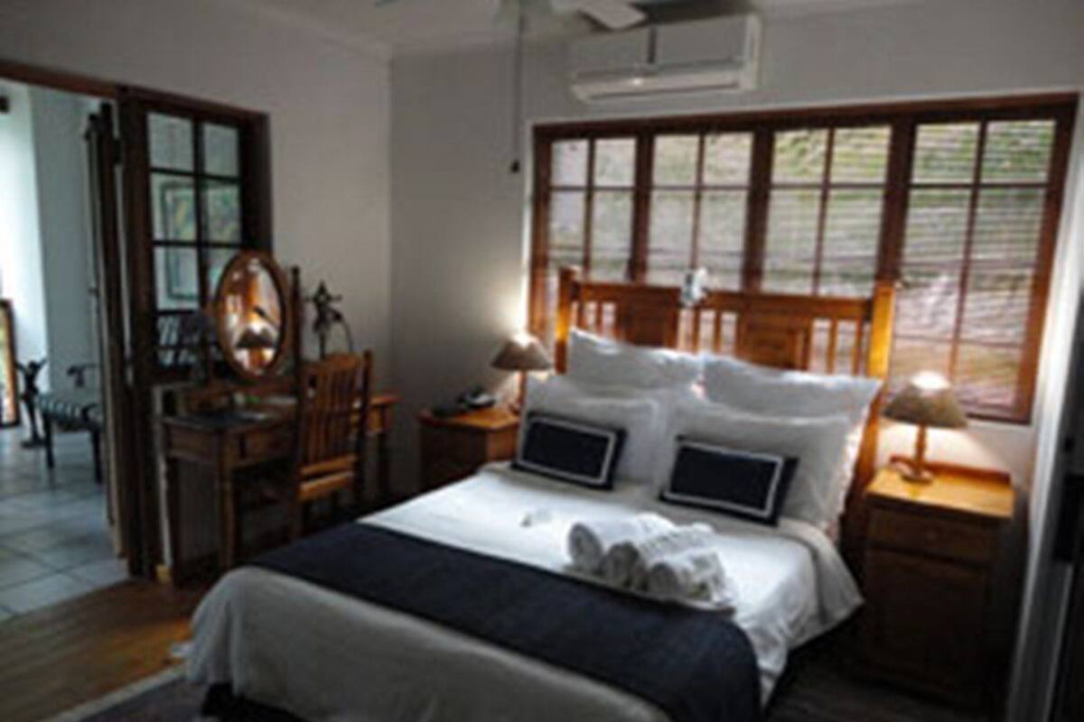 Chambre Double, salle de bains attenante