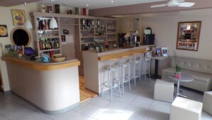 Bar (en la propiedad)