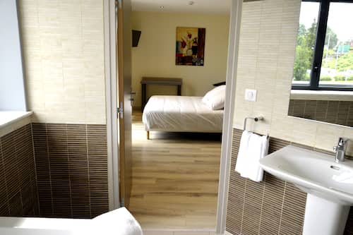 Suite, Terrace, City View (Balneo)