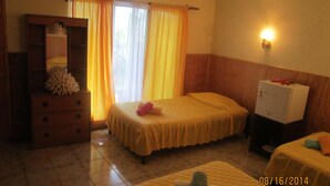 Habitacion doble, 2 camas individuales | Pemandangan dari kamar