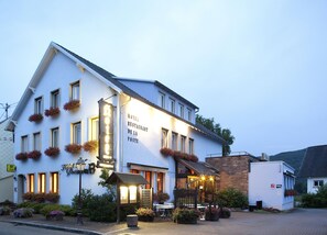 Front of property - De la Poste (Urmatt)