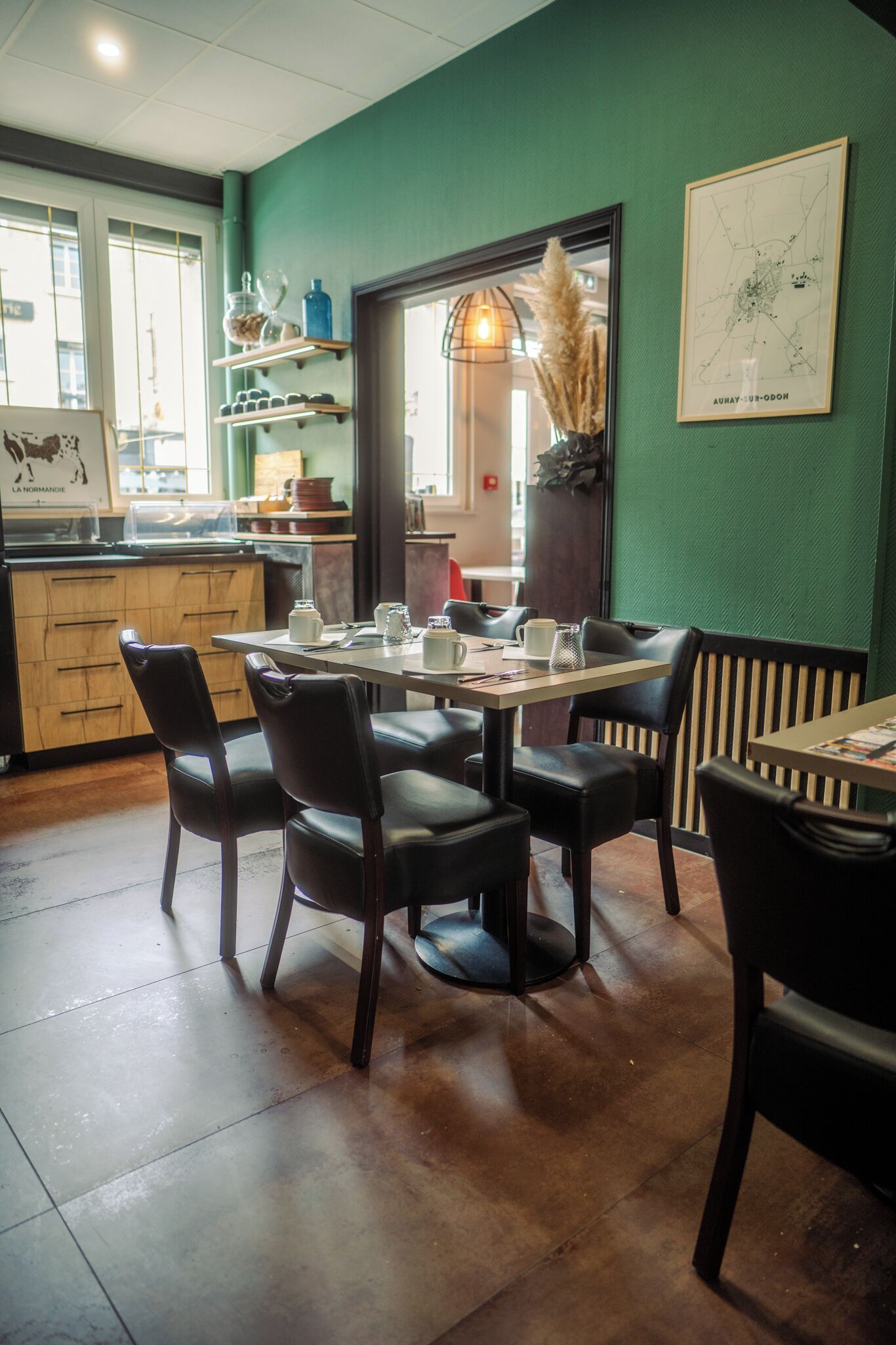 daily buffet breakfast (eur 10 per person)