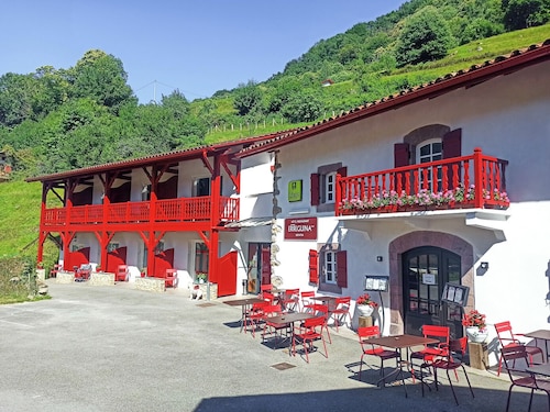 Hotel Restaurant Erreguina