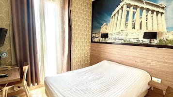 Standard Double Room, 1 Double Bed, Private Bathroom | Desk, free WiFi, bed sheets