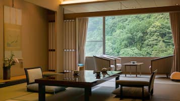 Traditional Room, Multiple Beds (can't serve dinner after 8 PM checkin) | In-room safe, blackout drapes, free WiFi, bed sheets