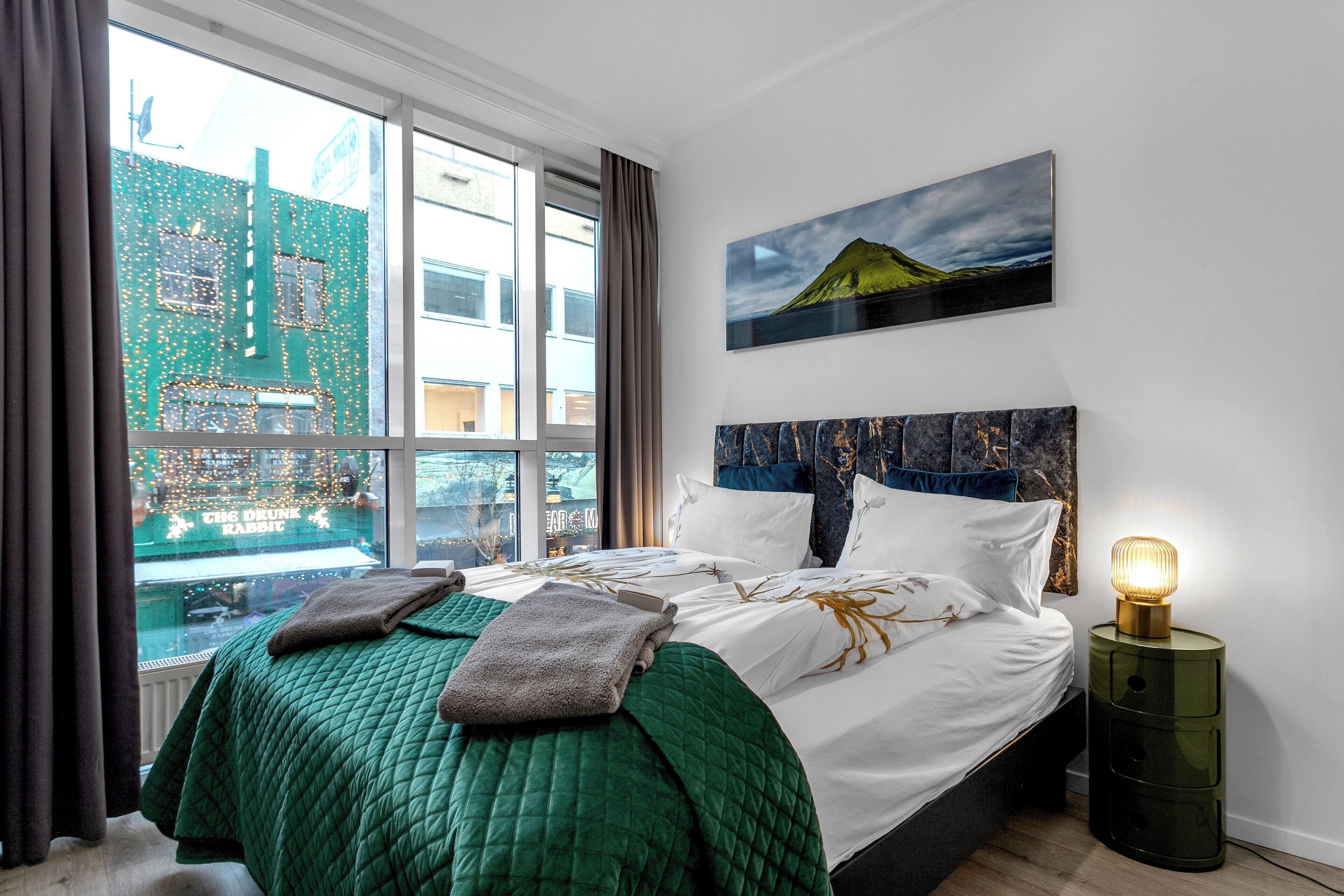 standard double room, 1 queen bed | premium bedding, down duvets, pillow-top beds, individually decorated