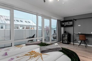 Ropa de cama de alta calidad, cubrecamas y colchones con pillow-top 