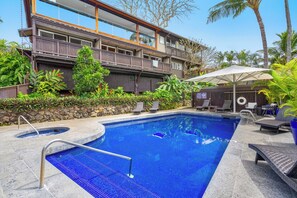 室外 Spa 池