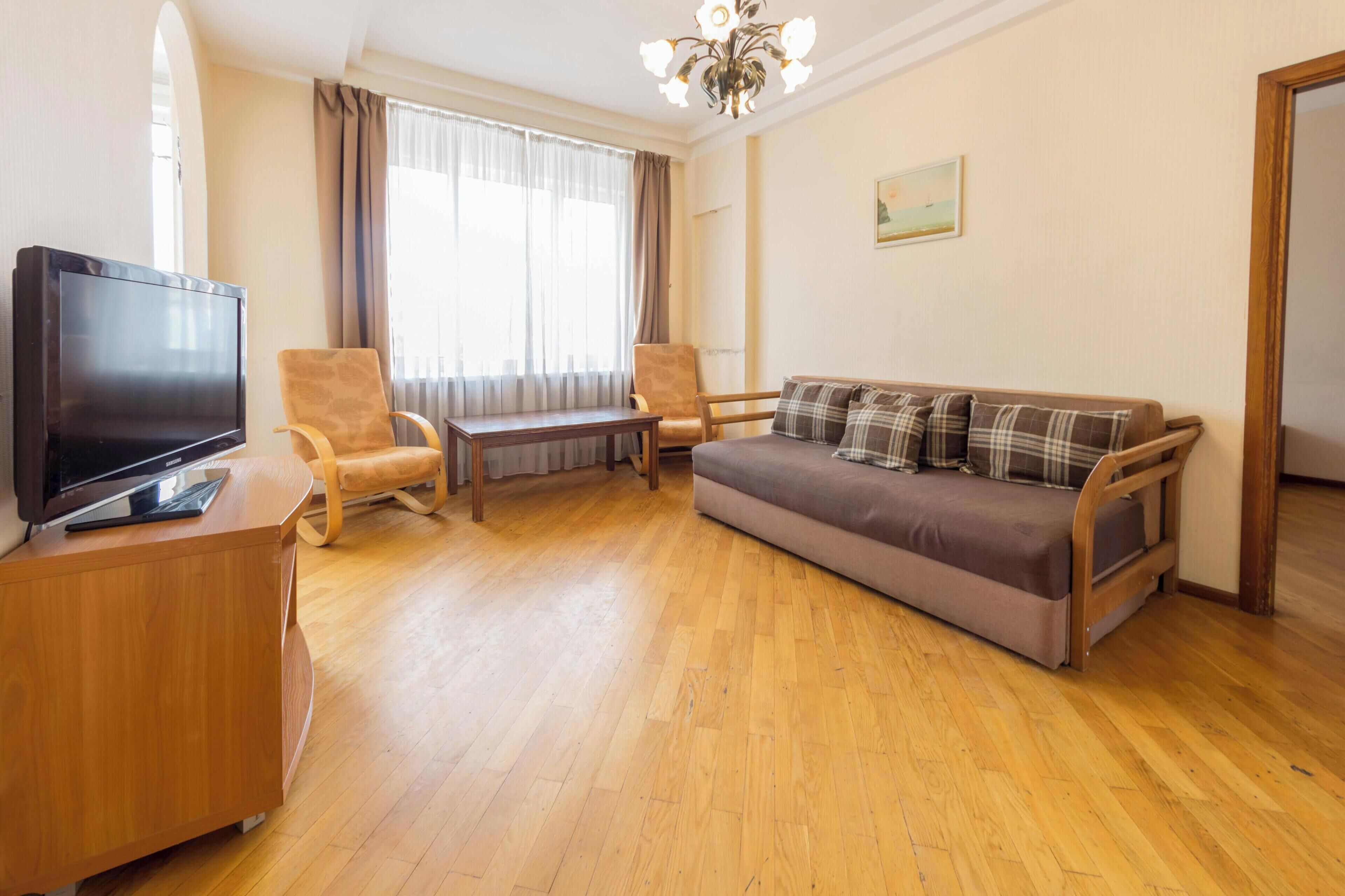 Two-Bedroom Apartment - Tarasa Shevchenko Blvd., 2