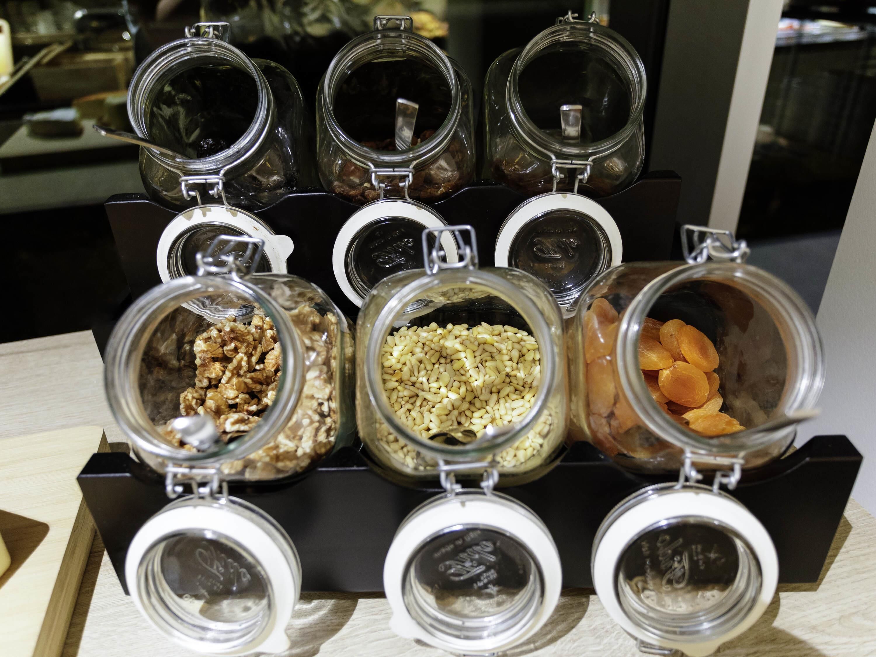 daily buffet breakfast (eur 20 per person)