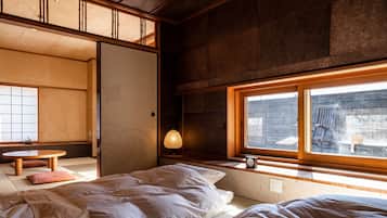 Minibar, coffres-forts dans les chambres, décoration personnalisée