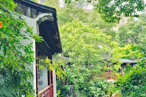 Unclassified image, 2 of 103, button - Ganjiang Hotel (Nanchang)