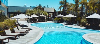 エスプレンドール バイ ウィンダム メンドーサ