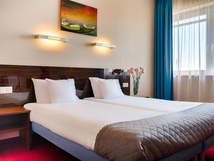In-room safe, desk, free cribs/infant beds, free WiFi