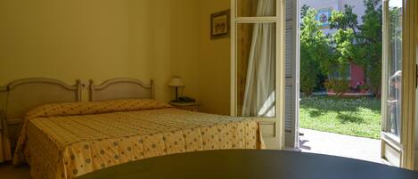 Standard Double Room (Non Smoking Room)