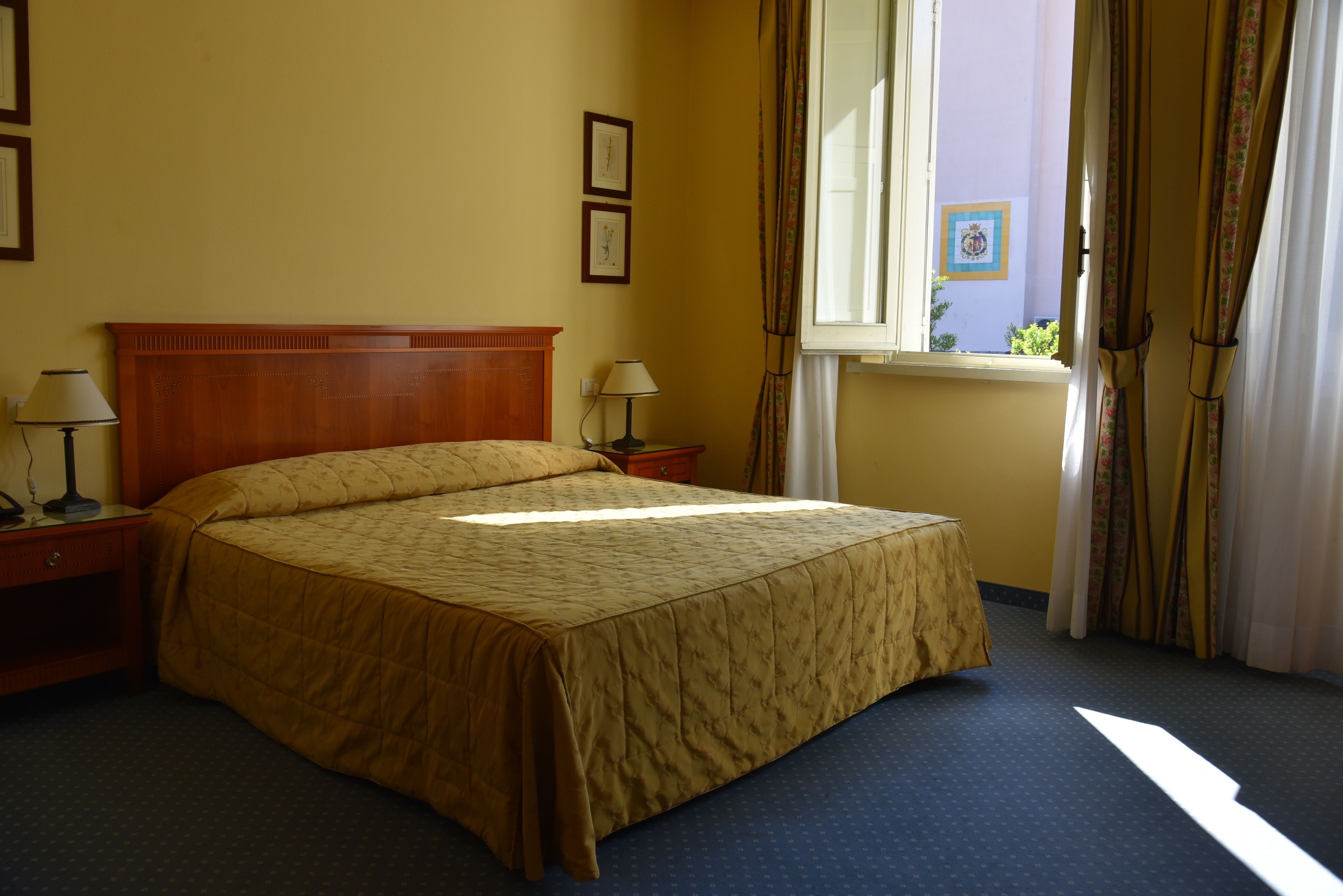 superior double room (non smoking room) | minibar, in-room safe, free wifi