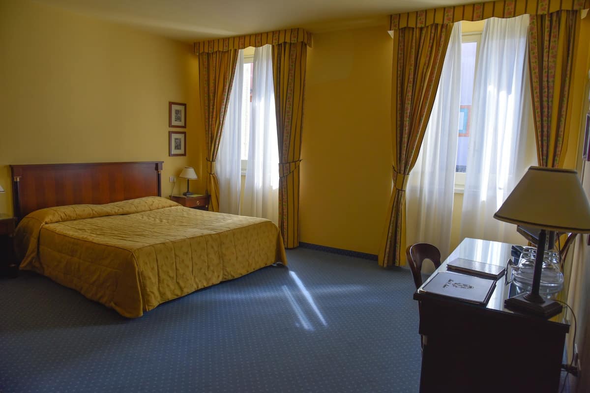Superior Quadruple Room (Non Smoking Room)