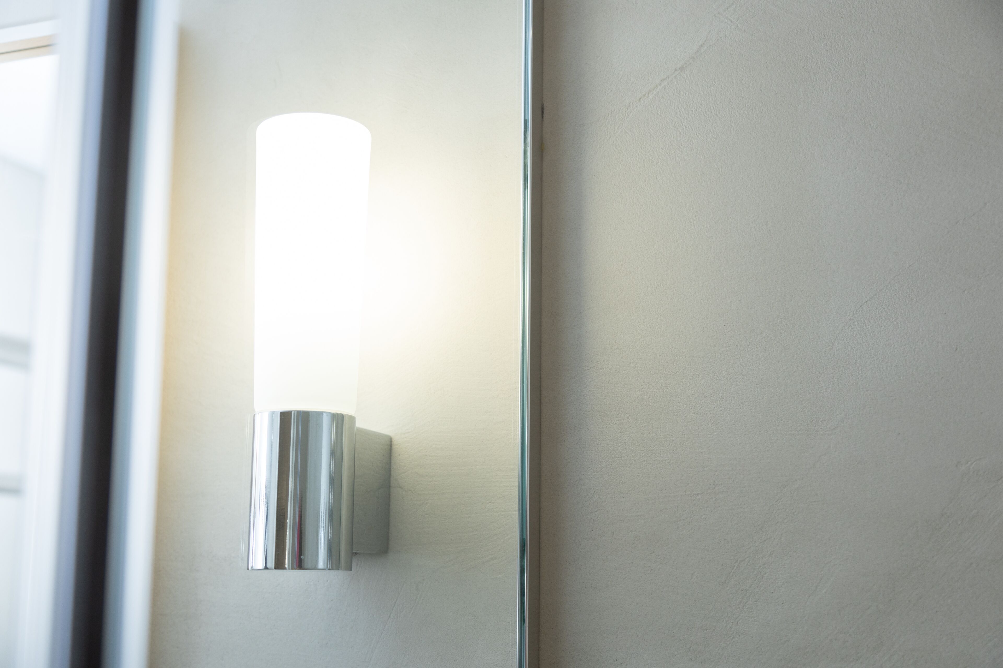 twin room | desk, iron/ironing board, free wifi, bed sheets