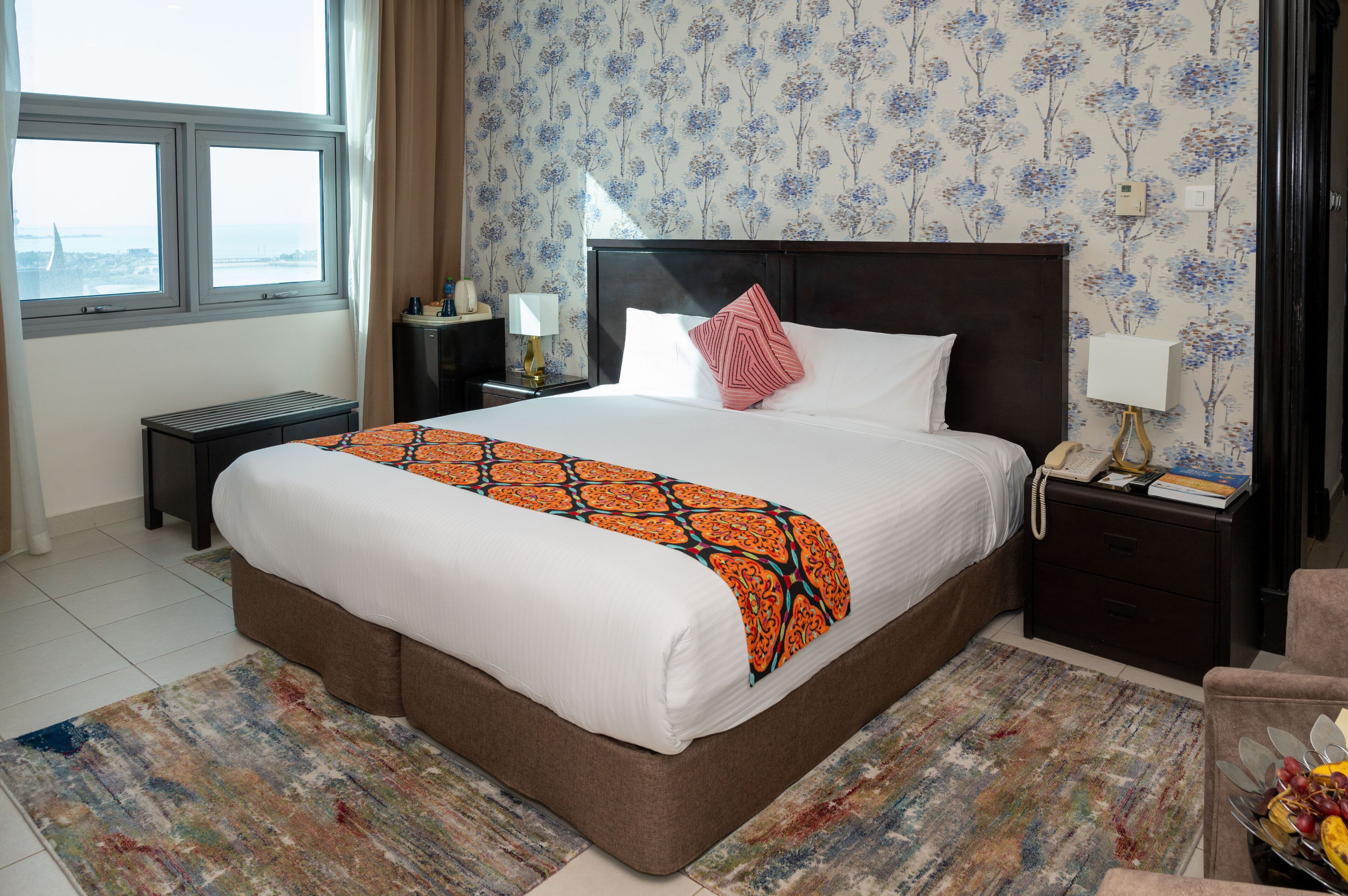 Minibar, cortinas blackout, wifi gratis y ropa de cama 