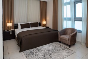 Minibar, Verdunkelungsvorhänge, kostenloses WLAN, Bettwäsche