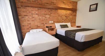 Dandenong Motel