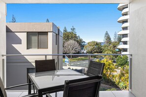 Terrace/patio - Bellardoo Holiday Apartments (Mooloolaba)