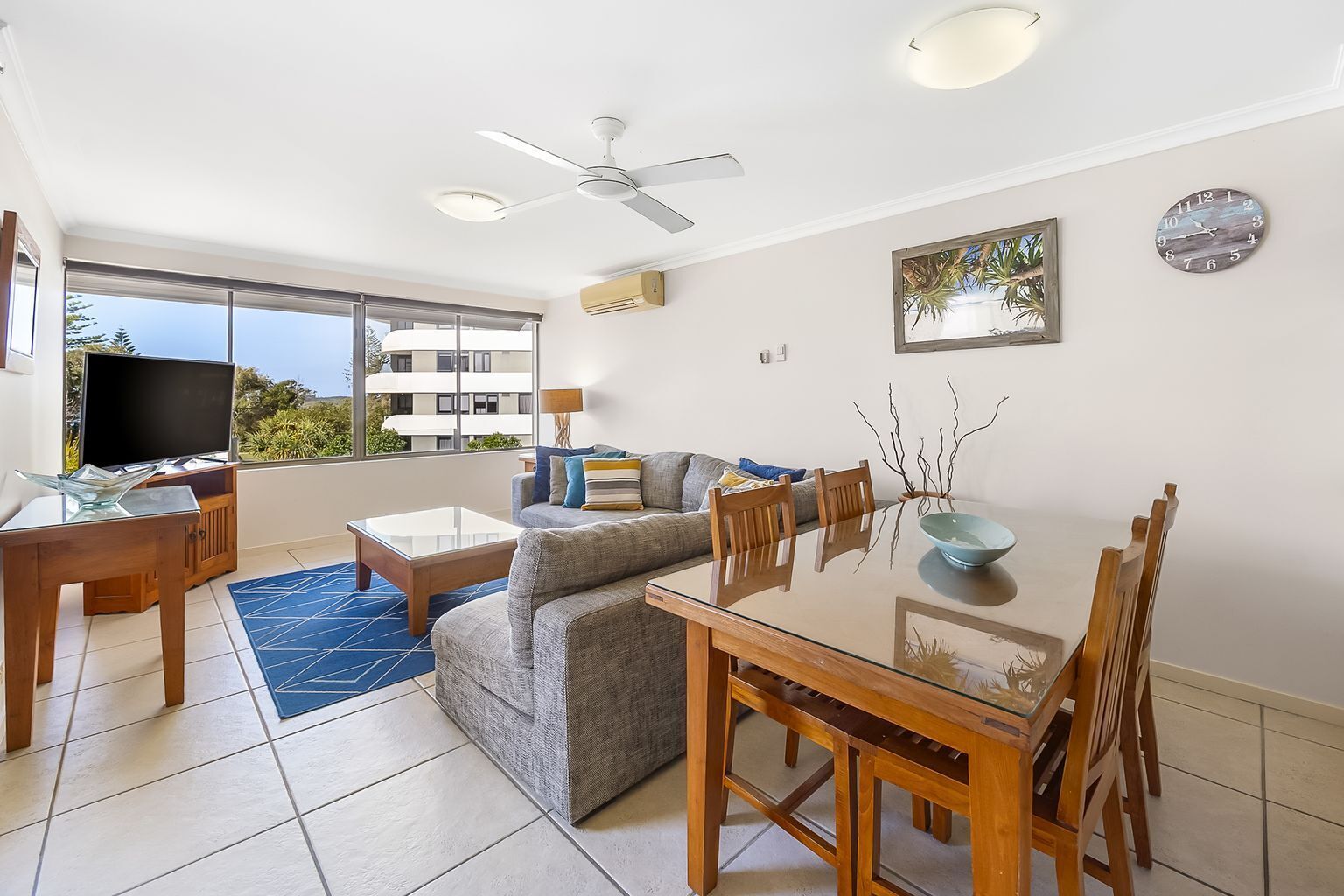 Superior Air Conditioned Apartment 2 bedrooms with Spa Bath