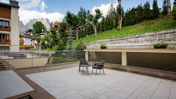 Suite, 1 Bedroom, Terrace | In-room safe, desk, soundproofing, iron/ironing board