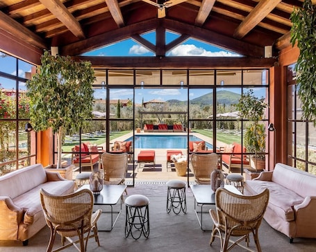 Bar (on property). Resort Locanda Rossa