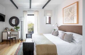 Deluxe Room, Terrace | In-room safe, individually decorated, individually furnished, desk - Resort Locanda Rossa (Capalbio)