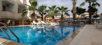 Semiz Apart Hotel