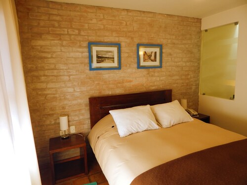 La Morada Suites