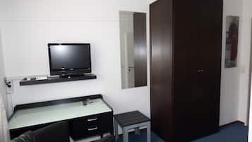 Desk, blackout drapes, iron/ironing board, free WiFi