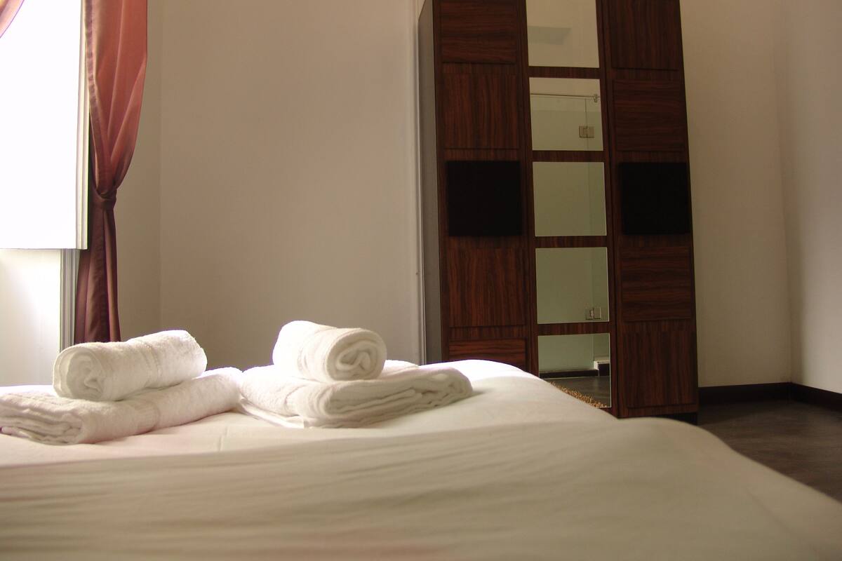 Single Room | WiFi (free)
