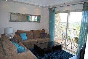 Apartment T1 Superior | Living area