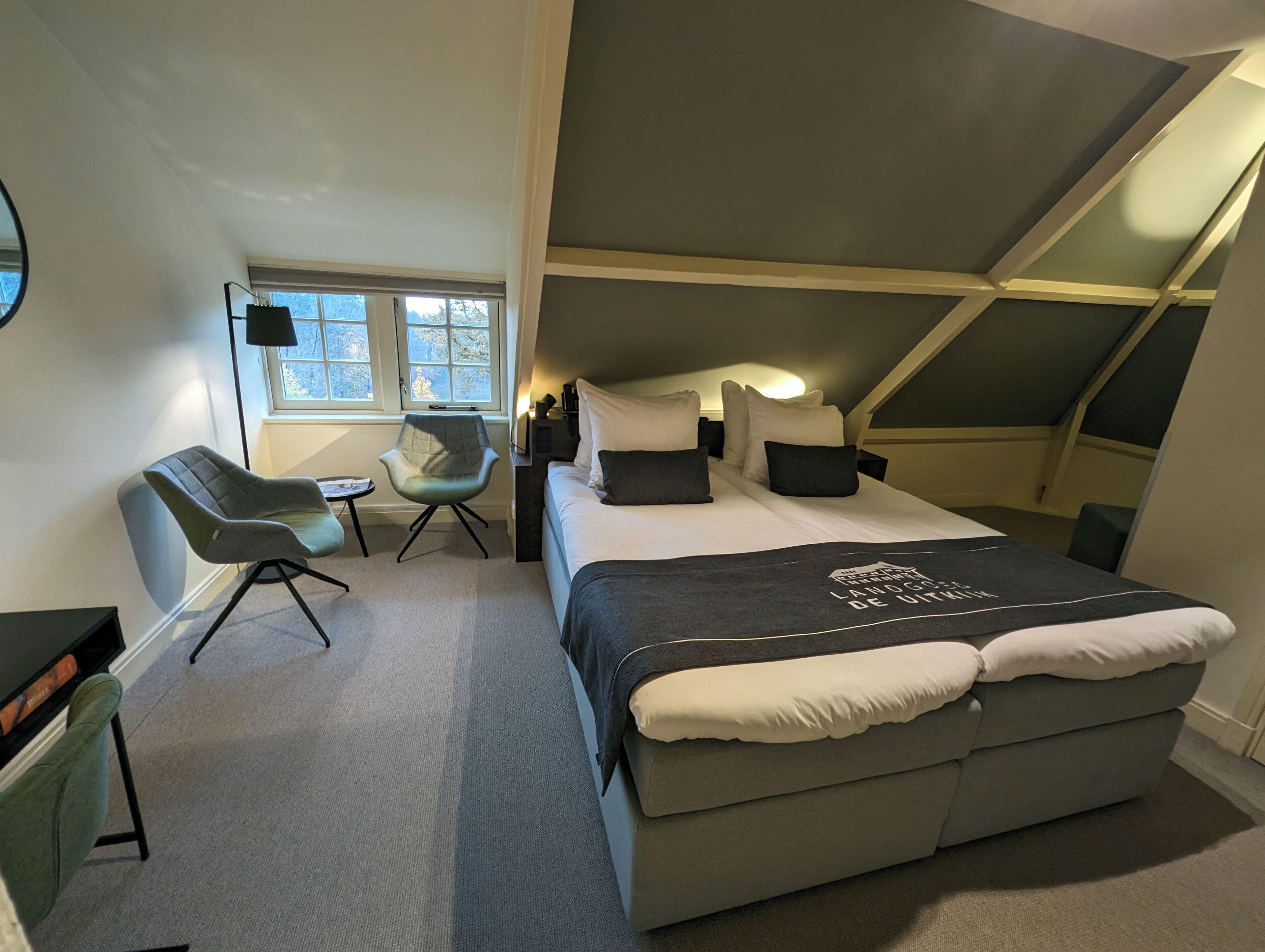 1 bedroom, in-room safe, desk, iron/ironing board