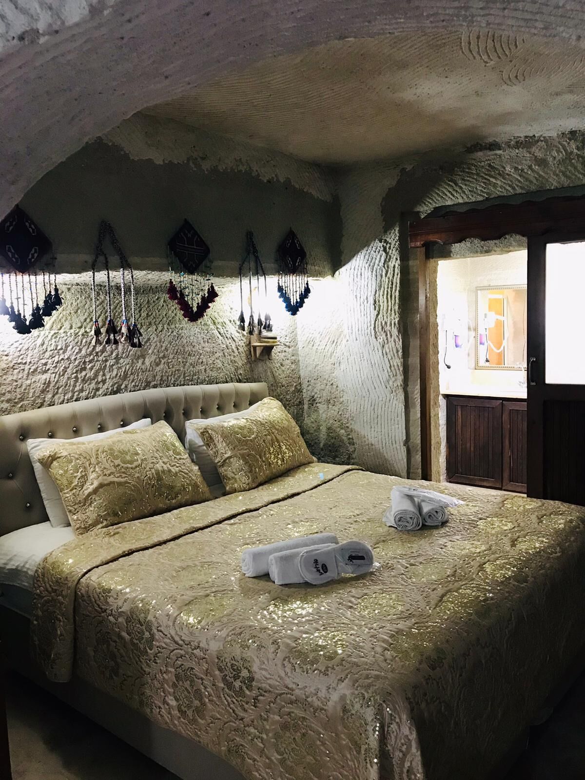 Photo - Seven Rock Cave Hotel