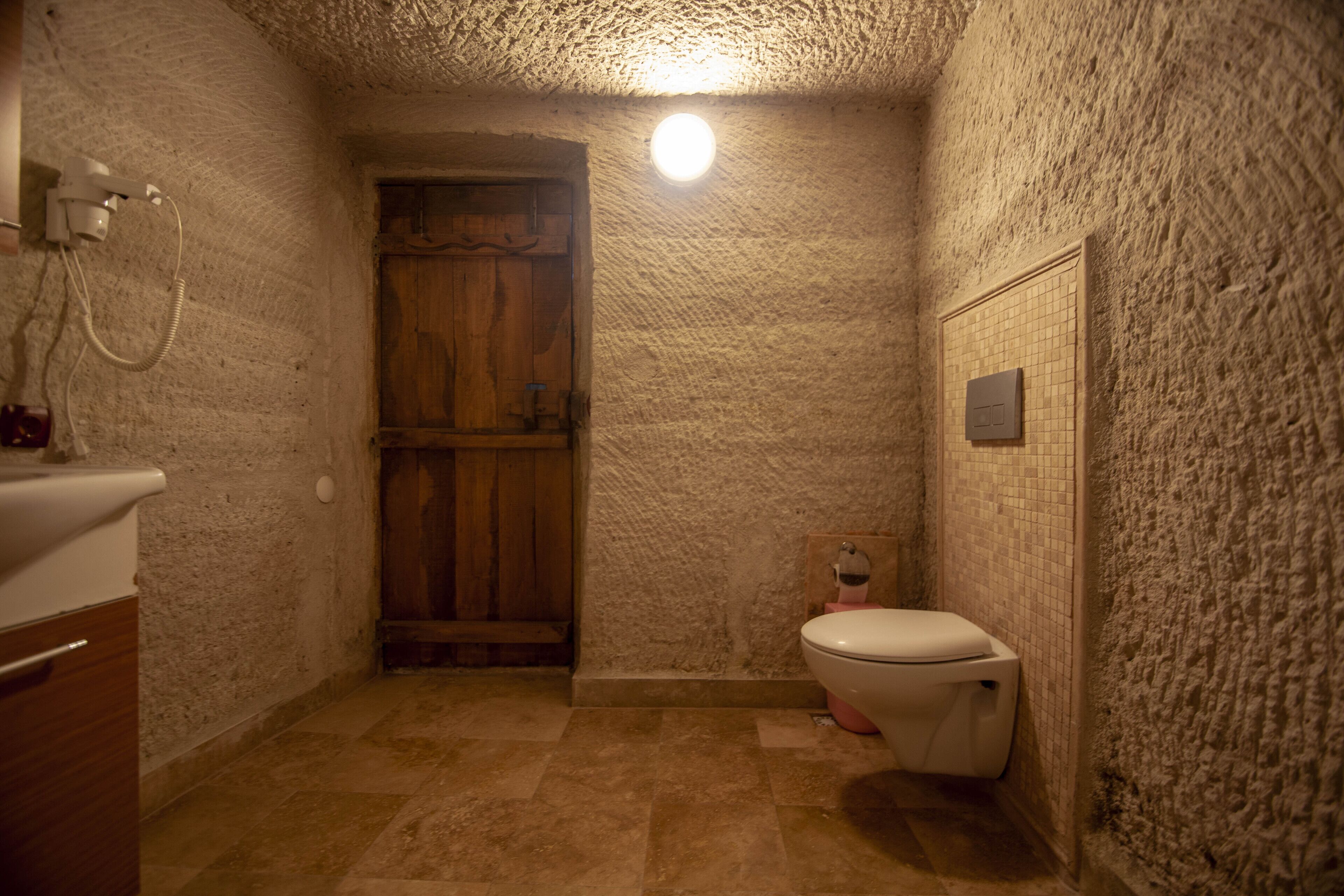 Photo - Seven Rock Cave Hotel